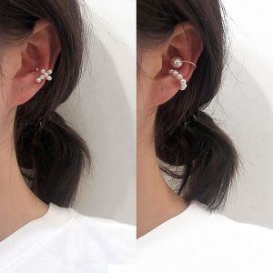 Conjunto Ear Cuff De Tres Piezas Con Perlas Y Diamantes Geométricos