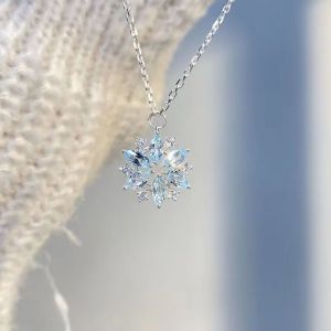 Collar De Copo De Nieve De Diamantes De Aleación