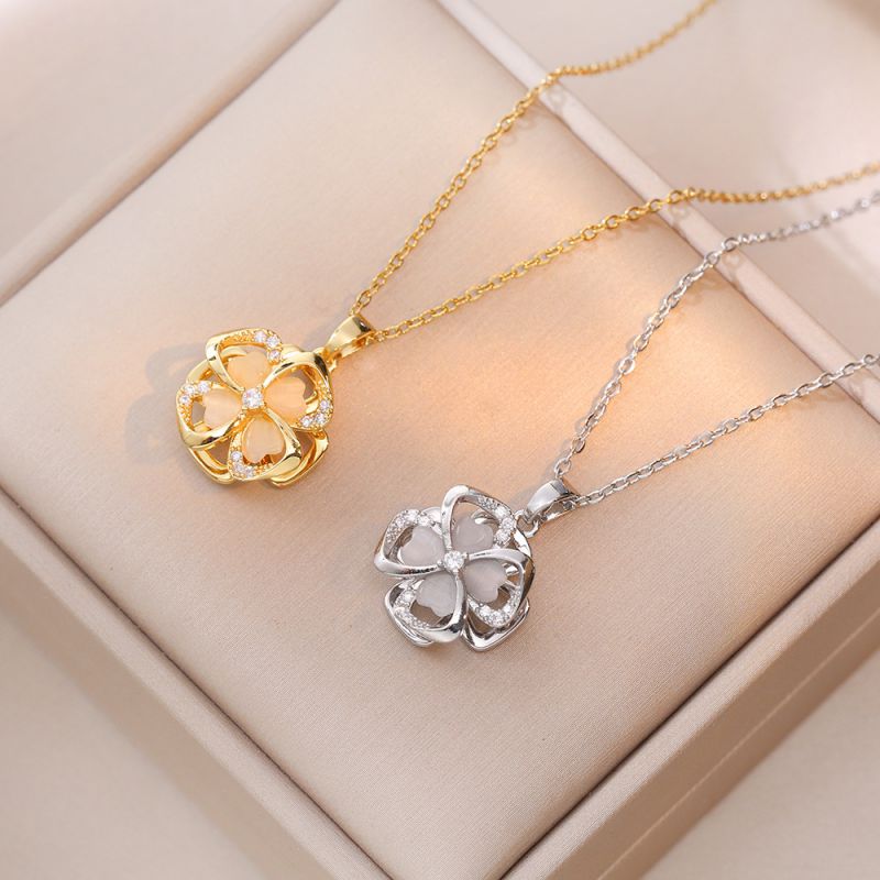 Collar De Flores De Cuatro Hojas De Amor Giratorio Con Diamantes De Acero Titanio