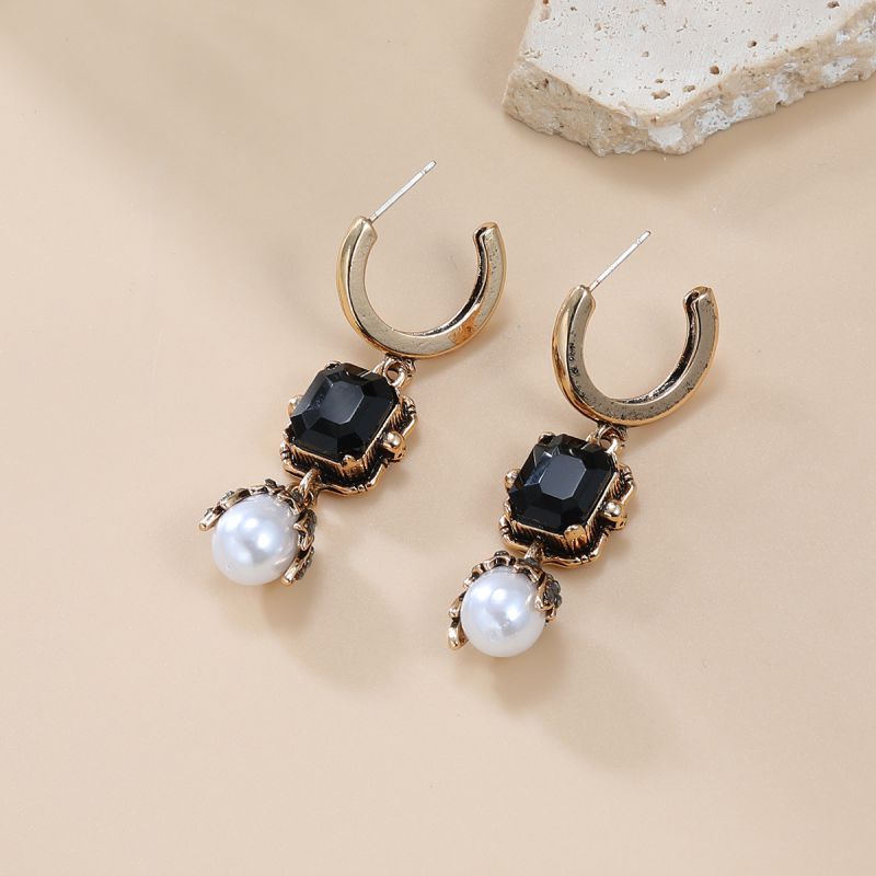 Alloy Square Diamond Pearl Earrings
