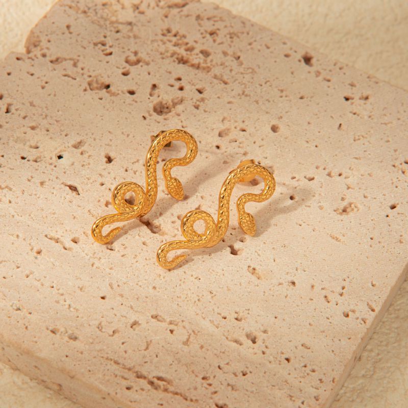 Pendientes Serpiente De Acero Bañado En Oro