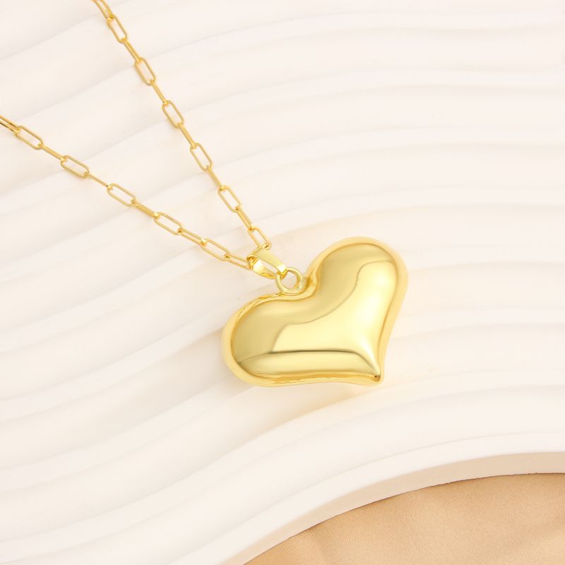 Collar Tridimensional En Forma De Corazón De Cobre Bañado En Oro