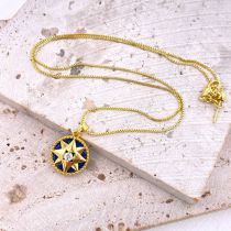 Collar Brújula Estrella De Ocho Puntas De Cobre Y Diamantes Bañados En Oro