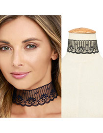 Elegant Black Lace Flower Pattern Decorated Hollow Out Choker