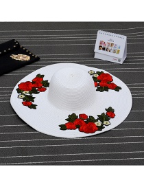Sombrero De Moda Decorado Con Bordado Del Tres Flor